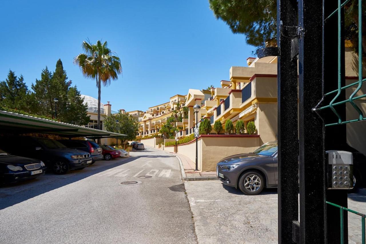 Oleholidays 616 Romana Playa Junto Al Mar Marbella Exterior photo
